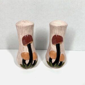 1970 Vintage Arnel's MCM Retro Mushroom Hand Painted Salt And Pepper Shakers EUC